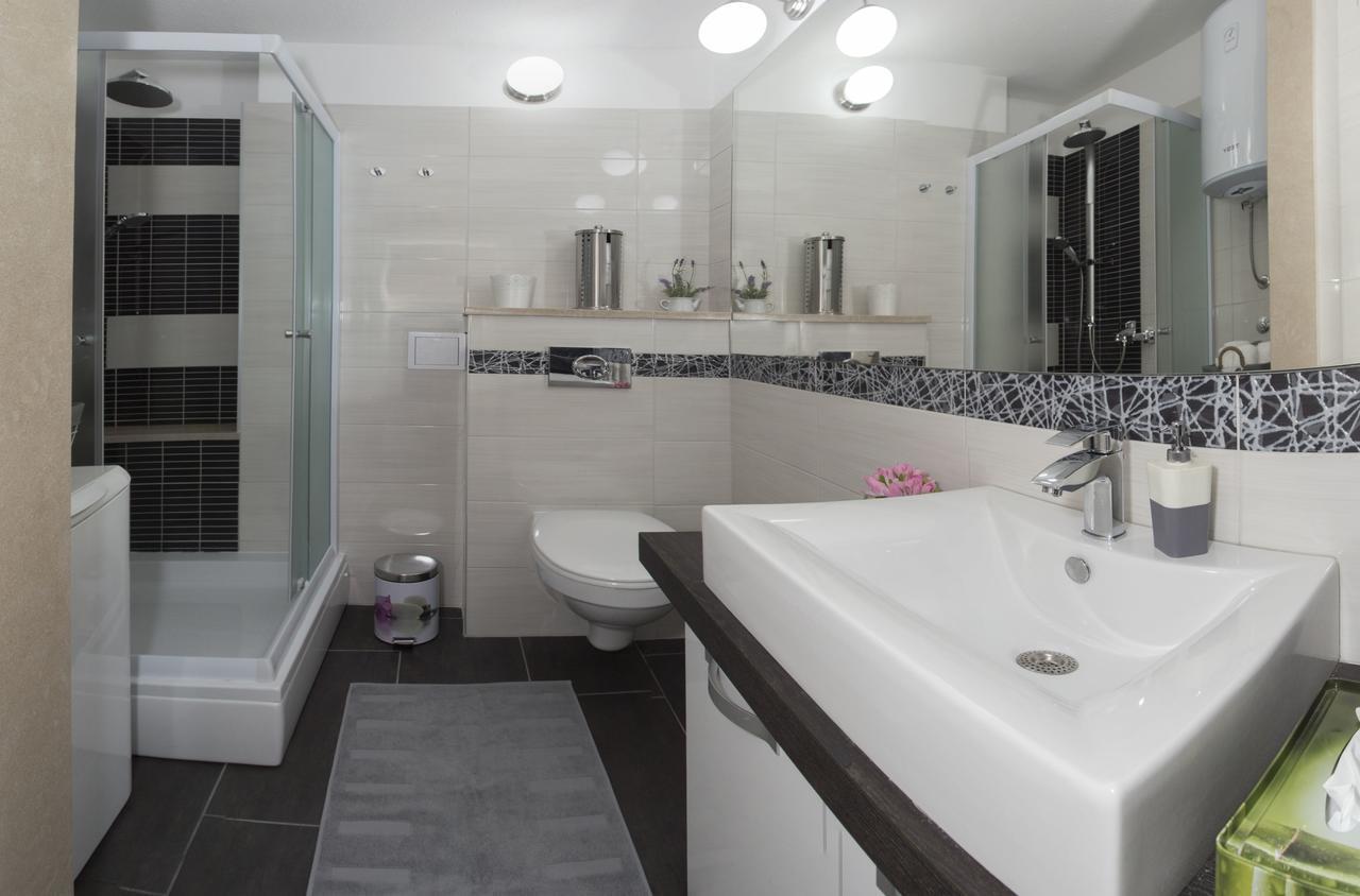 City Getaway - Apartment Ileora Split Bagian luar foto