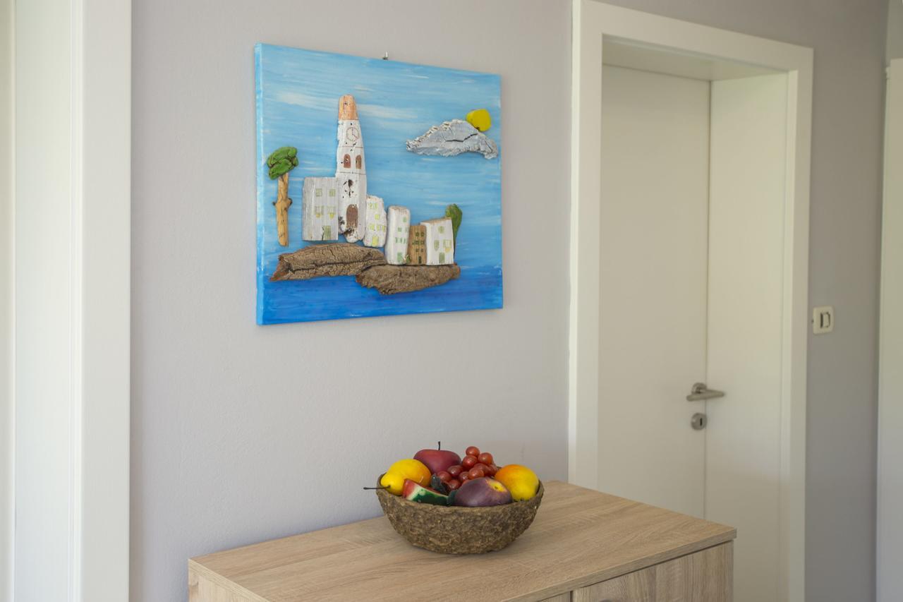 City Getaway - Apartment Ileora Split Bagian luar foto